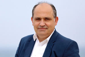 ΑΓΓΕΛΑΚΗΣ ΝΙΚΟΣ