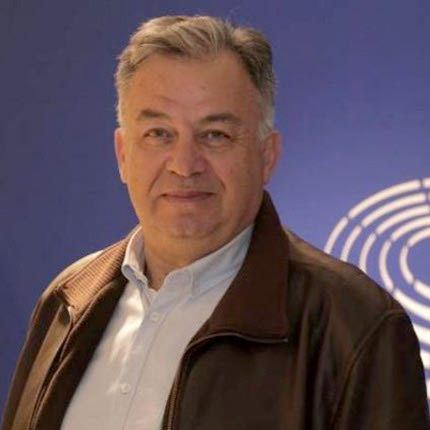 Ο Γιώργος Λογιάδης