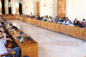 H συνεδρίαση της Επιτροπής Προσβασιμότητας που έχει συστήσει ο Δήμος Ηρακλείου