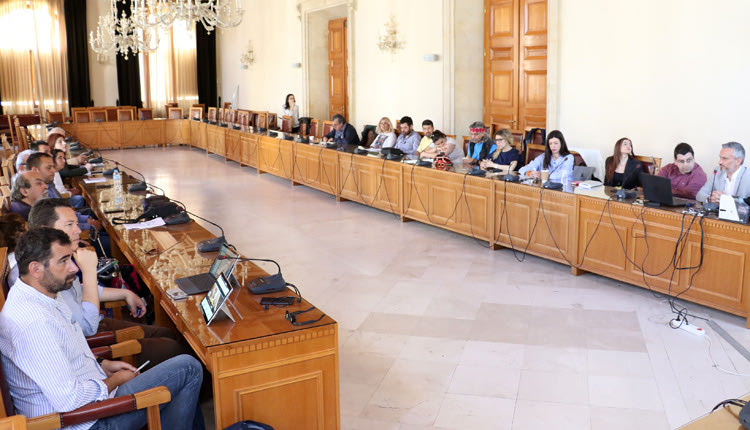 H συνεδρίαση της Επιτροπής Προσβασιμότητας που έχει συστήσει ο Δήμος Ηρακλείου