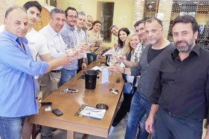 Οινοποιεία του δήμου Ηρακλείου επισκέφθηκε χθες ο υποψήφιος δήμαρχος Ηρακλείου Πέτρος Ινιωτάκης