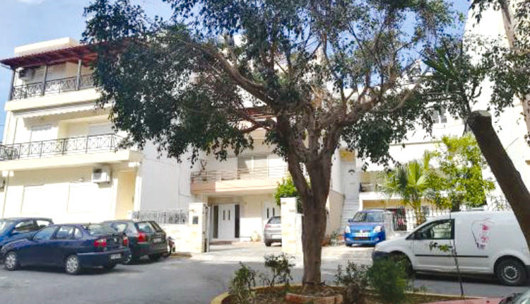 Κλάδεμα δέντρων