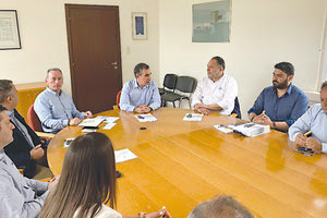 Στις εγκαταστάσεις του νεοσύστατου Ελληνικού Μεσογειακού Πανεπιστημίου, βρέθηκε χθες ο επικεφαλής της Δημοτικής κίνησης «ΗΡΑΚΛΕΙΟ 3.7.5»,  Γιάννης Κουράκης,