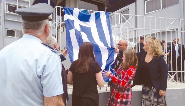 η ονοματοδοσία τμήματος του δρόμου πλησίον στο Αστυνομικό Μέγαρο Χανίων σε οδό Στάθη Λαζαρίδη.