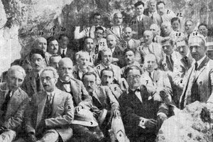 ΦΩΤΟ ΗΜΕΡΑΣ: Το Δημοτικό Συμβούλιο στις πηγές των Αστρακών