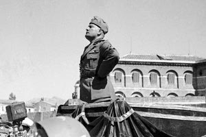 Ο Μουσολίνι