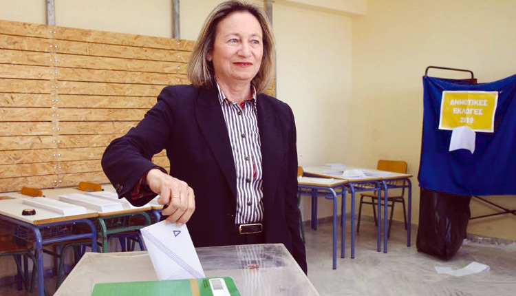 Η κα Β. Σχοιναράκη