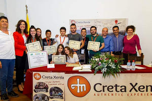 παρουσιάστηκε στην τοπική κοινωνία η μαθητική εικονική επιχείρηση Creta Xenia Authentic Experiences που δημιούργησε τη φετινή σχολική χρονιά το ΓΕΛ Μοχού