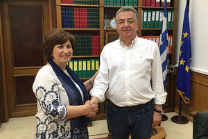 Υποψήφια με τον Στ. Αρναουτάκη