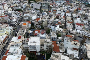 Χάνδακας, ένα Κάστρο δίχως Πύργους