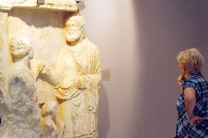 επισκέπτες του Αρχαιολογικού Μουσείου Ηρακλείου