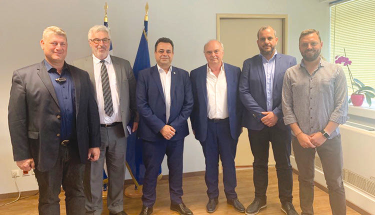 Από τη συνάντηση προκύπτει πως η Κρήτη εντάσσεται στις ευνοϊκές διατάξεις για το Mεταφορικό Iσοδύναμο
