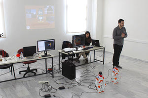 Μαθητές σχολείων της Κρήτης επισκέπτονται το Τμήμα Επιστήμης Υπολογιστών του Πανεπιστημίου Κρήτης και ξεναγούνται στον μαγικό του κόσμο