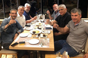 Από το δείπνο του Ερ ΟΦΗ στον Παναγιώτη Γιαννάκη