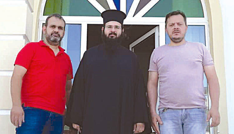 Αντιπροσωπεία του Α.Ο. Πόρου επισκέφθηκαν το Πνευματικό Κέντρο Ενορίας Αγίου Γεωργίου Πόρου και παρέδωσαν 140 κιλά τρόφιμα και 60 κιλά λάδι.
