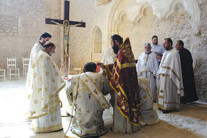 Θα εορταστεί η μνήμη των   Αγίων Αποστόλων Πέτρου και Παύλου, στον ομώνυμο Ναό στο Μπεντενάκι Ηρακλείου