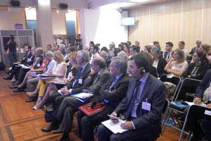 Γενική Συνέλευση των Μεσογειακών Περιφερειών της Διάσκεψης των Παραθαλάσσιων και Νησιωτικών Περιφερειών της Ευρώπης (CRPM) πραγματοποιήθηκε στην πόλη της Μασσαλίας της Περιφέρειας Sud, στη νότια Γαλλίας