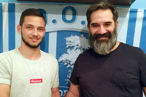 Ο Σπηλιώτης με το νέο μέλος της διοίκησης του Α.Ο. Πόρου Γιώργο Χουδετσανάκη.