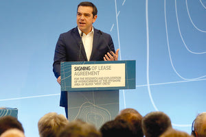 ο πρωθυπουργός Αλέξης Τσίπρας, στο πλαίσιο του χθεσινού χαιρετισμού του κατά τη διάρκεια υπογραφής σύμβασης για την έναρξη ερευνών κοιτασμάτων υδρογονανθράκων.