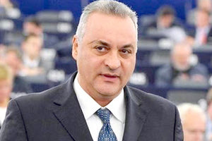 ο Μανώλης Κεφαλογιάννης.