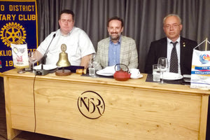 Αλλαγή σκυτάλης είχαμε στον Ροταριανό Όμιλο Ηρακλείου