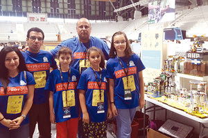 Η ομάδα του 12ου Δημοτικού σχολείου Ηρακλείου στον διαγωνισμό της Ολυμπιάδας Εκπαιδευτικής Ρομποτικής WRO2019 στην OPEN κατηγορία Δημοτικών