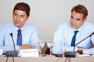 Ο γραμματέας της ΝΔ σε αγαστή συνεργασία με τον πρόεδρο