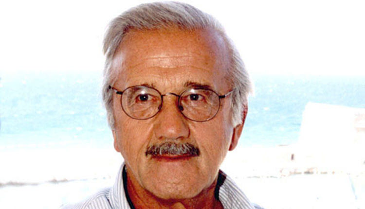 Ο Βασίλης Ναυπακίτης