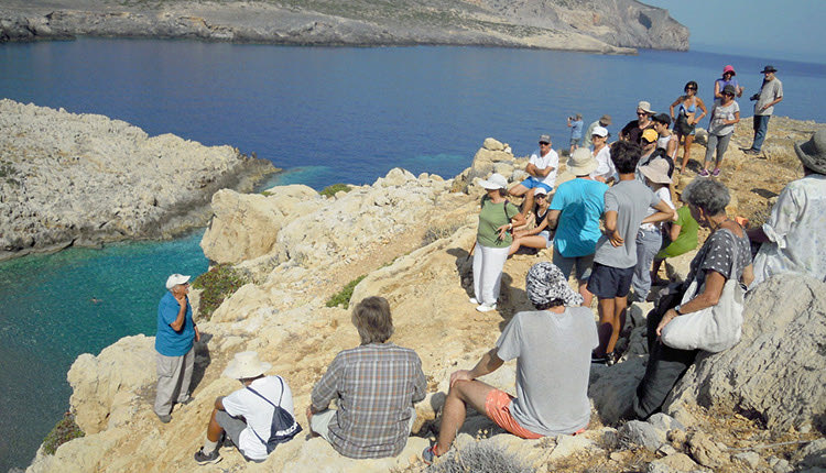 Αντικύθηρα, χρήματα, δωρεάν κατάλυμα, δωρεάν φαγητό για τις πολύτεκνες οικογένειες