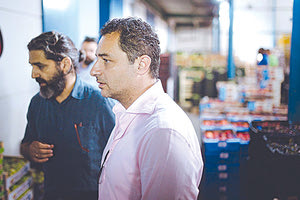  Την κεντρική λαχαναγορά Ηρακλείου, “εδώ που κτυπά η καρδιά της αγροτικής μας παραγωγής” επισκέφθηκε χθες ο Μάξιμος Σενετάκης.