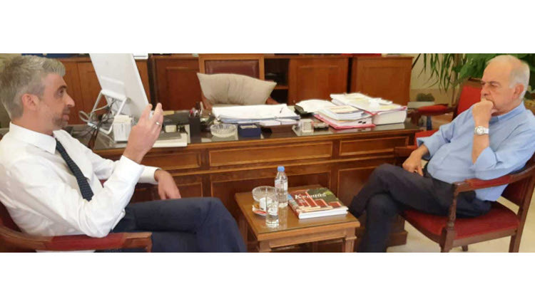 ο Δήμαρχος είχε  συνάντηση με τον Πρόεδρο του Οικονομικού Επιμελητηρίου Ελλάδος  - Τμήματος Ανατολικής Κρήτης κ. Σταύρο Καρτέρη, στο γραφείο του στη Λότζια