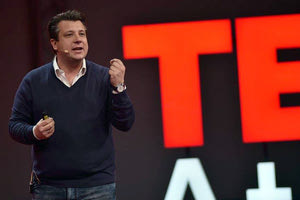 Ο Ηρακλειώτης καθηγητής Γενετικής στο Πανεπιστήμιο της Γενεύης, δρ. Μανώλης Δερμιτζάκης