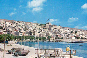 Στο λιμάνι της Σητείας