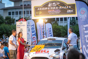 Το αυτοκίνητο του Αναπολιωτάκη στον τερματισμό