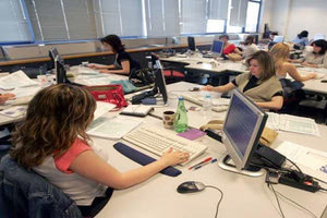 δημόσιοι υπάλληλοι