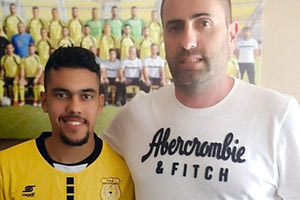 Ο Μουρίγιο Καντίνα με τον γενικό διευθυντή του Εργοτέλη κ. Τουτζάρη