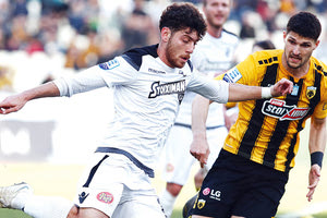 παίκτης του ΟΦΗ ο Παναγιώτης Δεληγιαννίδης