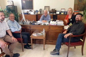 Πρωτοβουλία ευρωβουλευτών για τα αδέσποτα ζώα