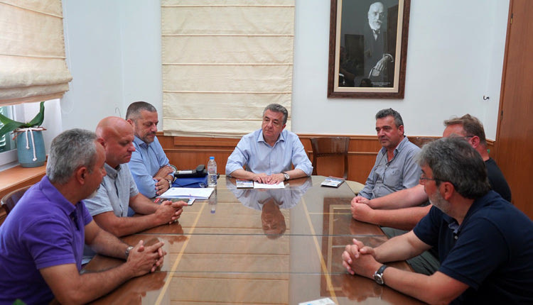 οι επιθεωρητές της ΟΥΝΕΣΚΟ μετέφεραν τα θετικά σχόλια τους στον περιφερειάρχη Κρήτης Σταύρο Αρναουτάκη για το γεωπάρκο Ψηλορείτη