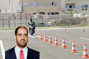 Με νέα τροπολογία θα ρυθμίζει τις αλλαγές για τις εξετάσεις των οδηγών ο Γιάννης Κεφαλογιάννης