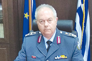 Υπόσχεται καλύτερη αστυνόμευση