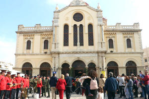 από τη Λιτανεία της Εικόνας του Αγίου Μηνά, Πολιούχου της πόλης του Ηρακλείου.