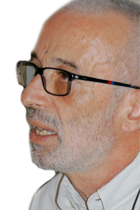 Ο πρώτος διευθυντής του ΙΠΕ, καθηγητής της Σχολής Μηχανικών Ορυκτών Πόρων του Πολυτεχνείου Κρήτης, κ. Νίκος Πασαδάκης
