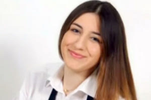 Η νεαρή Άντρια Μικελίδου, η Κύπρια που τραυματίστηκε από αδέσποτη σφαίρα