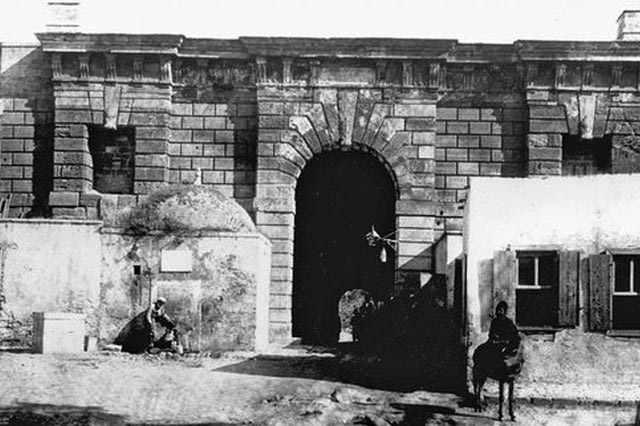 ΦΩΤΟ ΗΜΕΡΑΣ: Στις πύλες του Ηρακλείου
