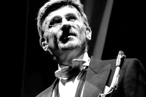  ο διεθνούς φήμης σαξοφωνίστας Θεόδωρος Κερκέζος