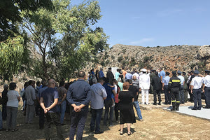 ΚΑΜΑΡΑΚΙ Μνημόσυνο για τους εκτελεσθέντες