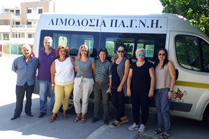 Στο πλευρό του βρέφους και της οικογένειάς του