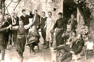 ΦΩΤΟ ΗΜΕΡΑΣ: Στο δασάκι της Νεάπολης