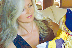 «Τα Παραμύθια» ζωντανεύουν με την Ελένη Μπετεινάκη